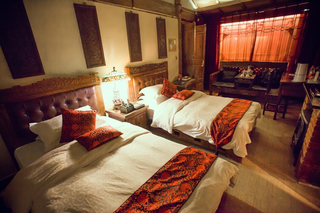 Lijiang Emerald Bay Inn ภายนอก รูปภาพ