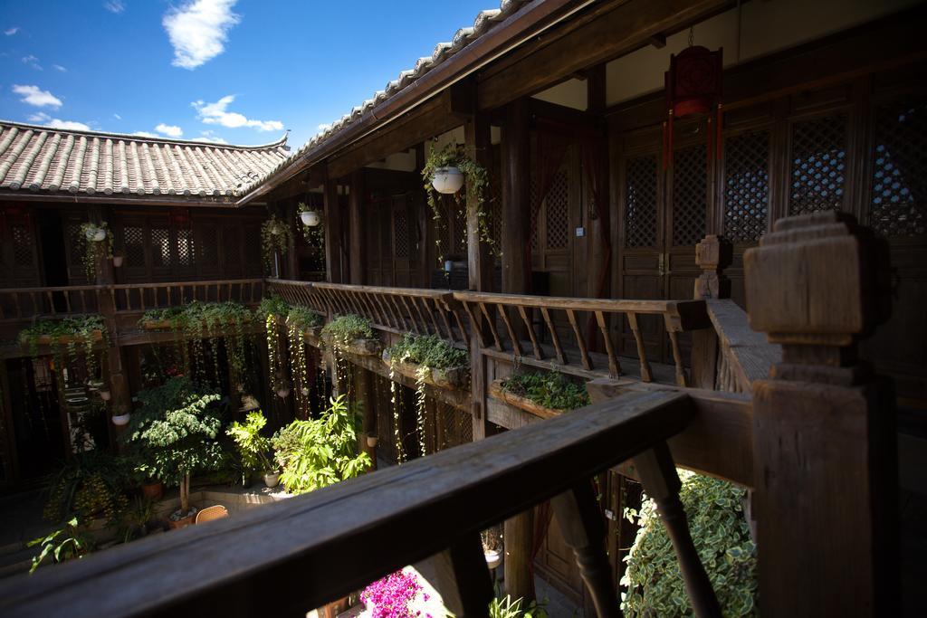 Lijiang Emerald Bay Inn ภายนอก รูปภาพ
