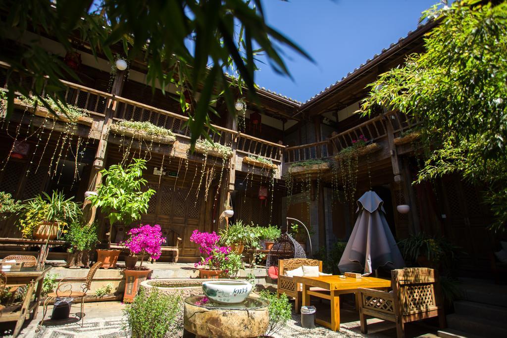 Lijiang Emerald Bay Inn ภายนอก รูปภาพ